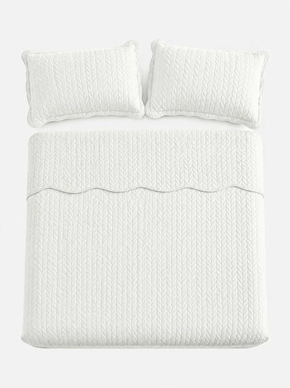 Lightweight Quilted Coverlet Bedspread Set